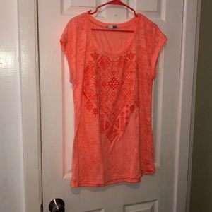 Women’s shirt